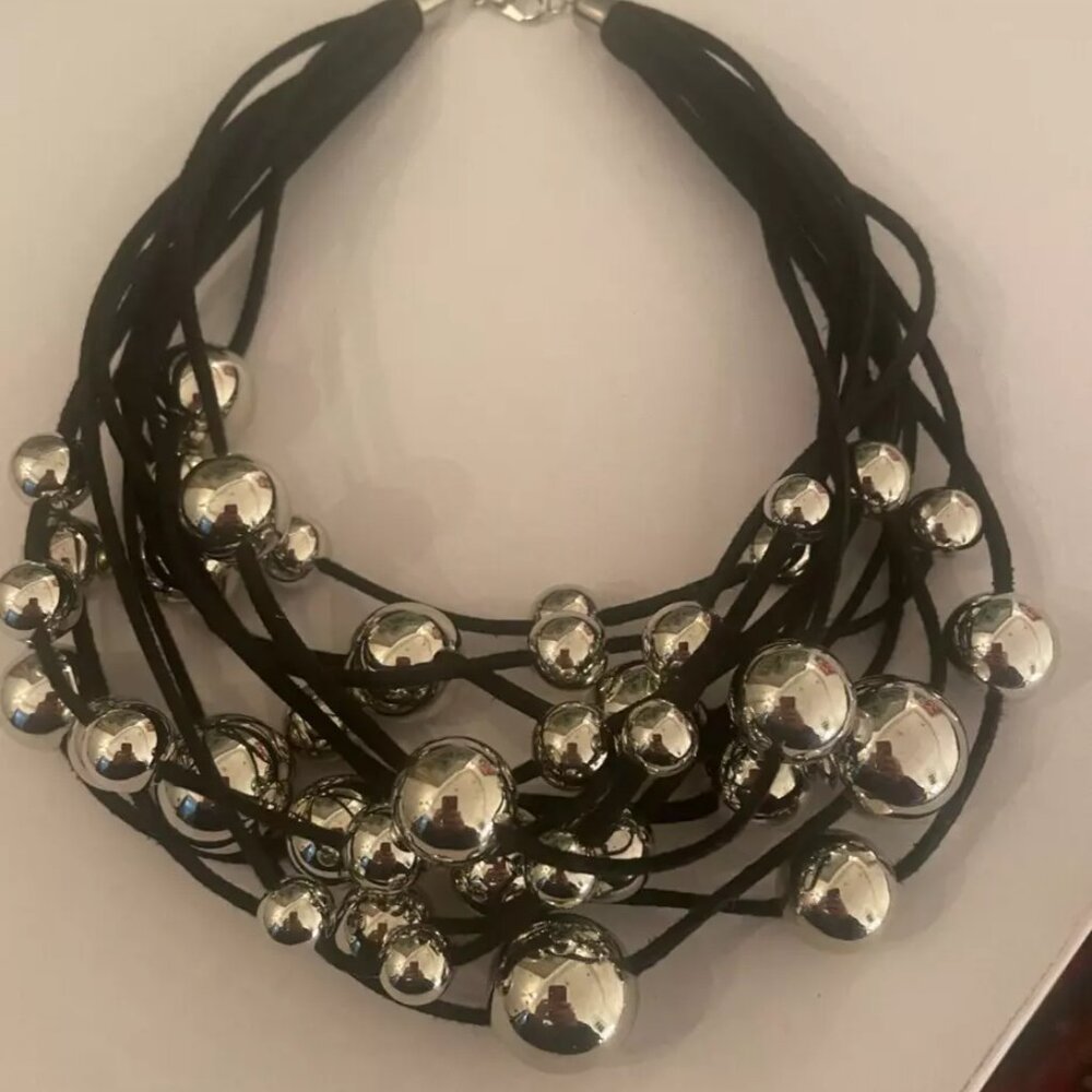 CHIC BLACK CORD & SILVER BEAD NECKLACE - ADJUSTABLE LENGTH